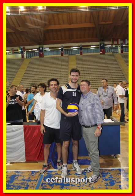 150614 volley 620_tn.jpg
